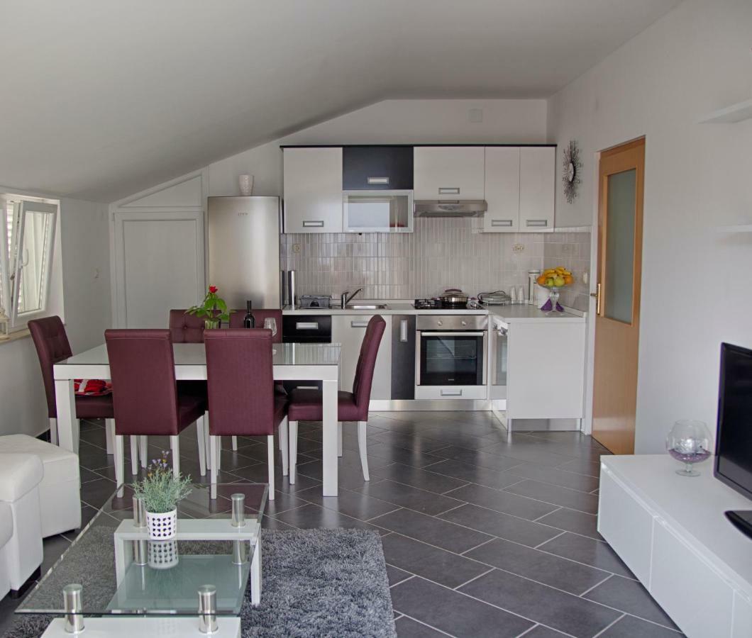 Apartment Ante & Ivanka Vodice Exterior photo